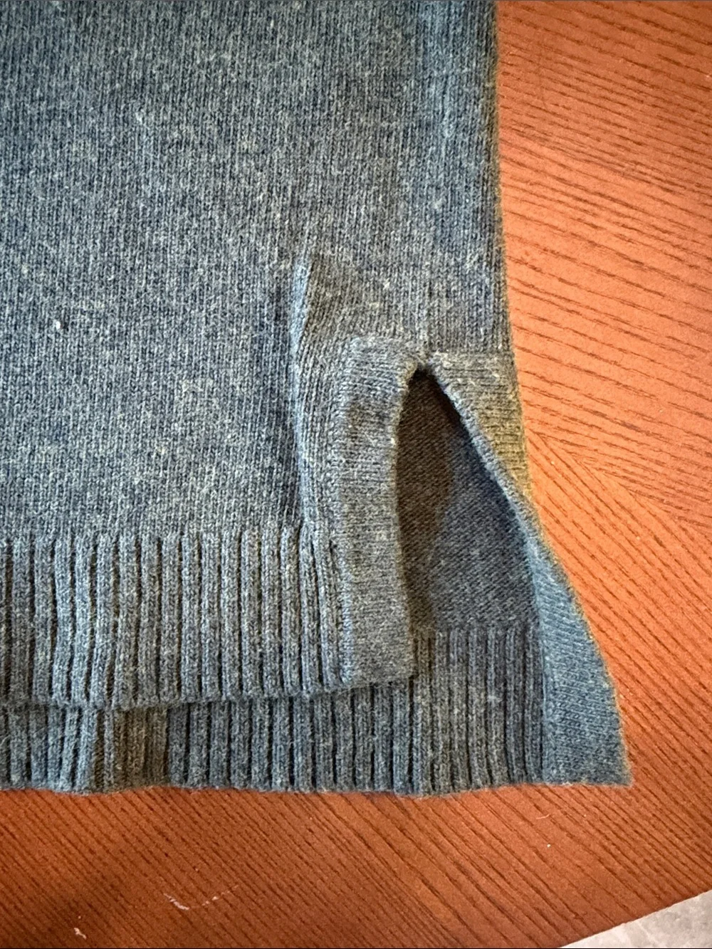 Sleeveless Turtleneck Sweater Vest - Olive and Tan